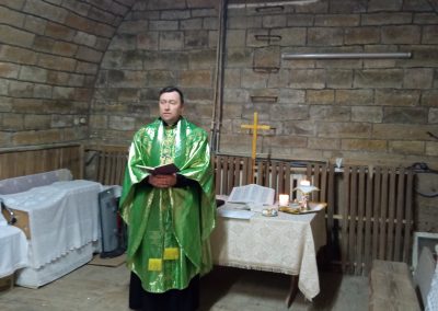 Kirche Sylbach Ukraine Krieg Nikolajev Ostern Gottesdienst Keller Pastor